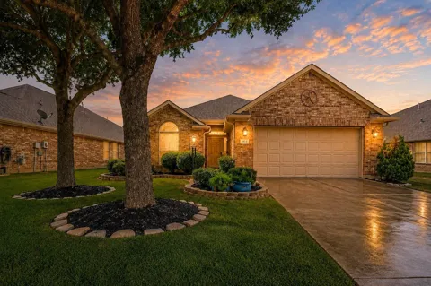 3214 Sabine Spring Lane