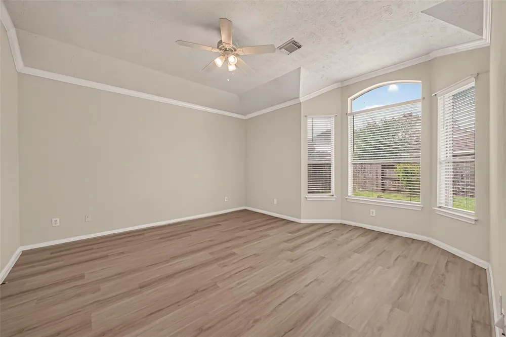 14207 Rolling Hills Lane Rosharon, TX 77583