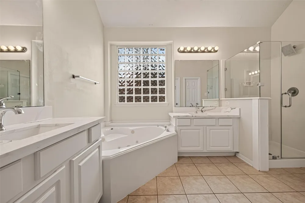 14207 Rolling Hills Lane Rosharon, TX 77583