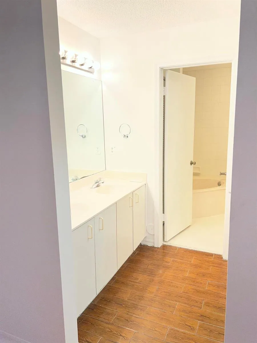 12695 NW 14th Place Sunrise, FL 33323