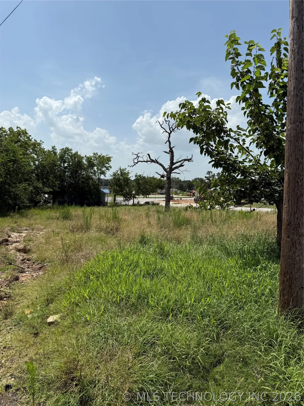 1220 Division Sulphur, OK 73086