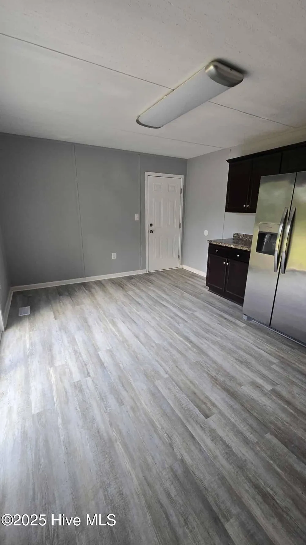 18 Crown Point Road Hubert, NC 28539