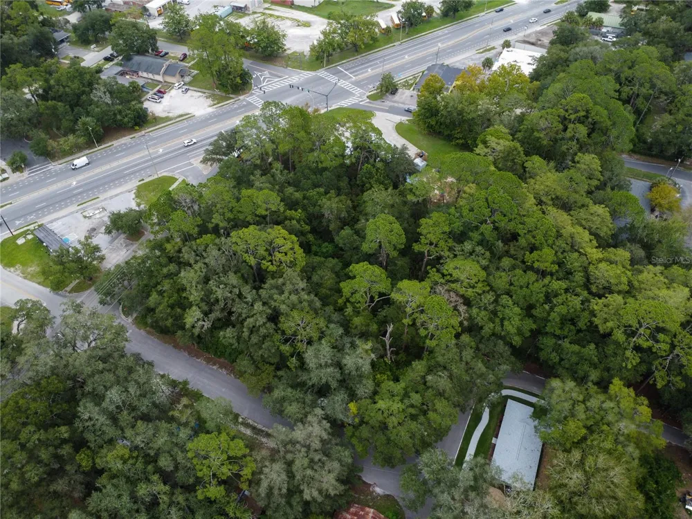 1715 SE 4TH AVENUE Gainesville, FL 32641