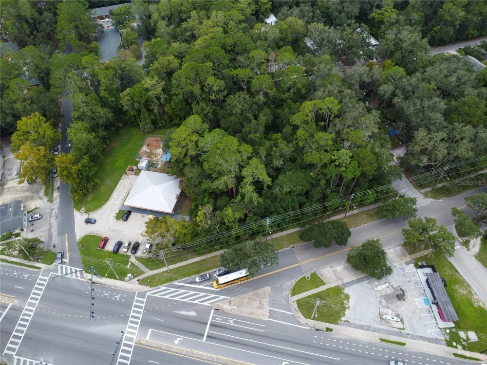 1715 SE 4TH AVENUE Gainesville, FL 32641