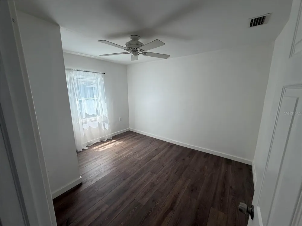 911 21ST STREET Fort Pierce, FL 34950