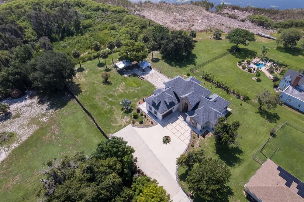 91 WOODLAND DRIVE Haines City, FL 33844