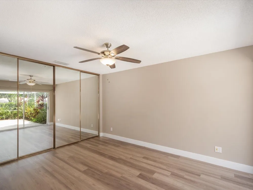 1404 Silverleaf Oak Ct Palm Beach Gardens, FL 33410