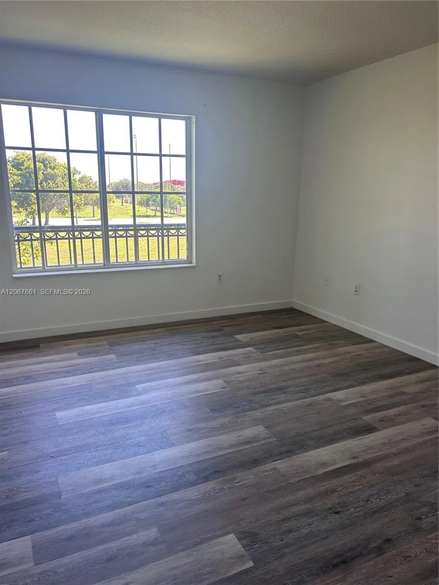 3584 NW 13th St Lauderhill, FL 33311