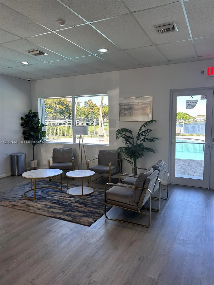 3584 NW 13th St Lauderhill, FL 33311