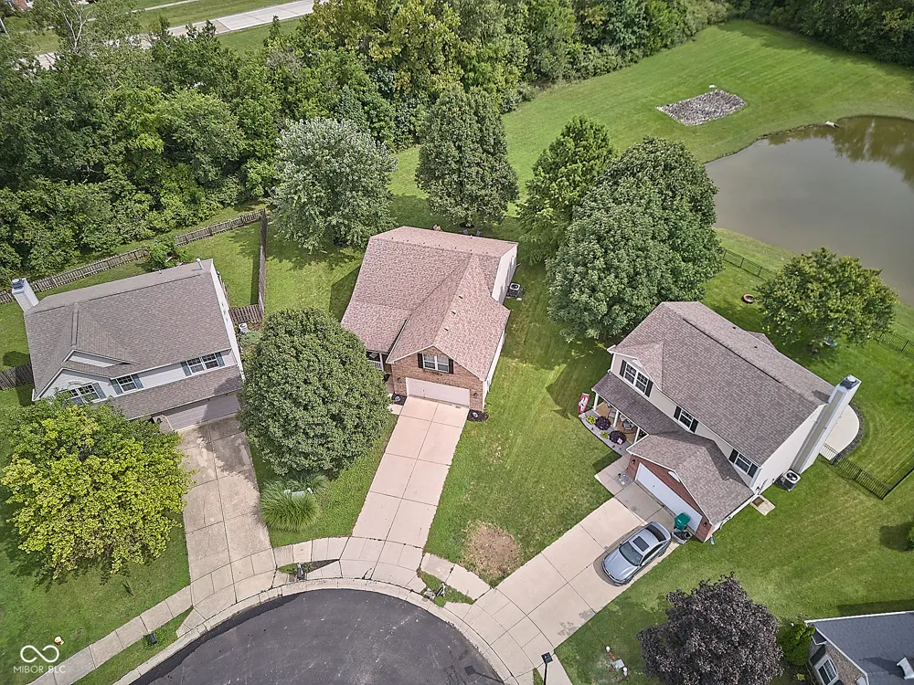 1563 Dale Court Greenfield, IN 46140