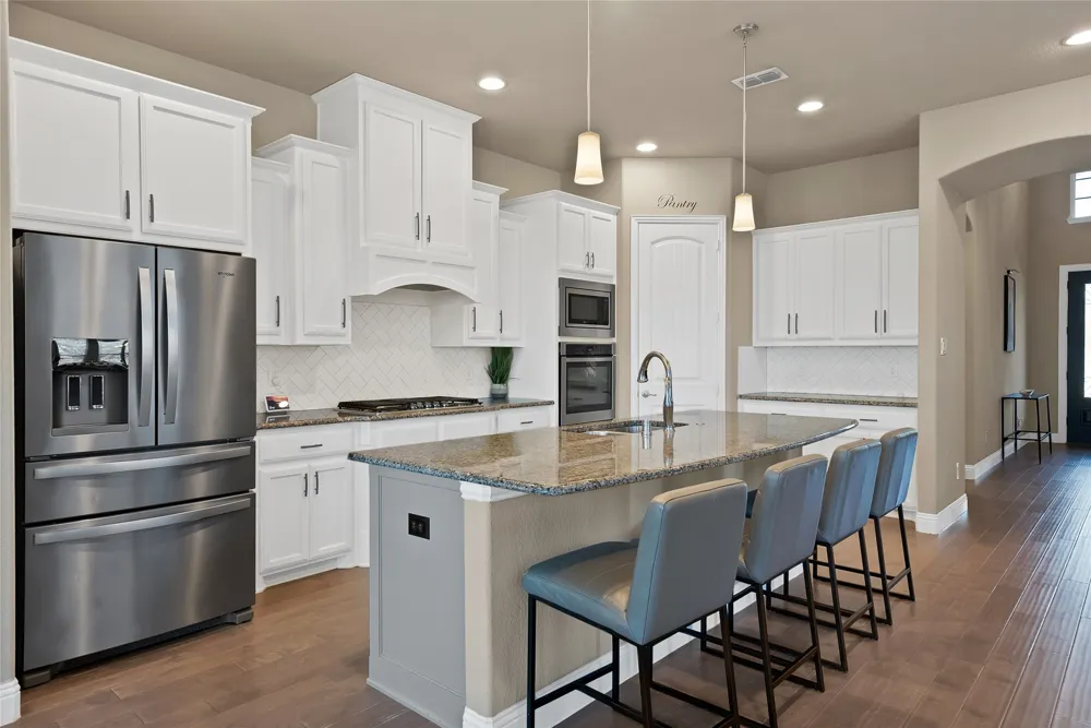4702 Sunflower Drive Mansfield, TX 76063