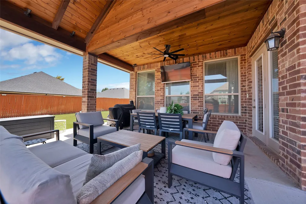 4702 Sunflower Drive Mansfield, TX 76063