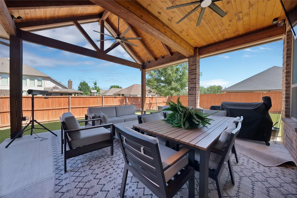 4702 Sunflower Drive Mansfield, TX 76063