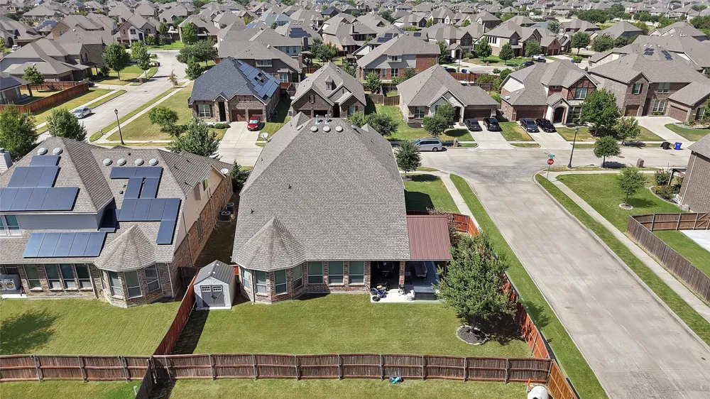4702 Sunflower Drive Mansfield, TX 76063