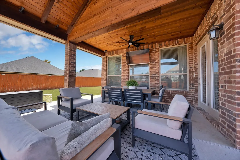 4702 Sunflower Drive Mansfield, TX 76063