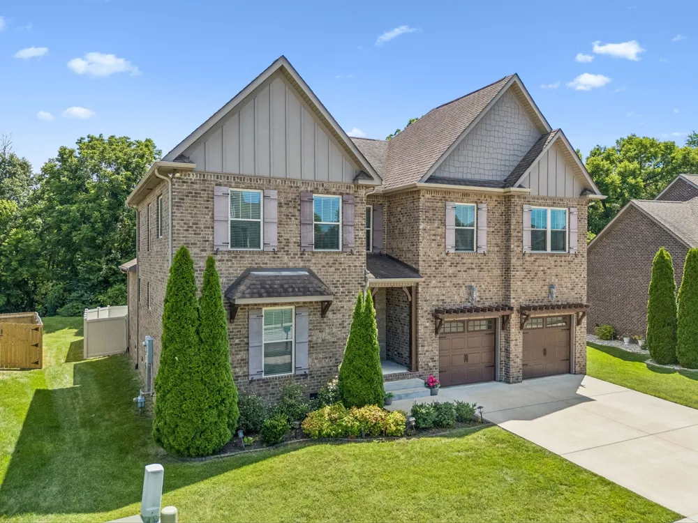 3015 Dogwood Trl Spring Hill, TN 37174