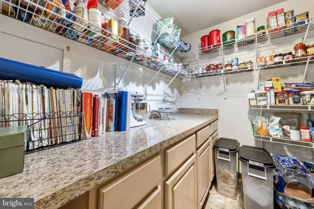 47 CAMBRIDGE COURT Martinsburg, WV 25403
