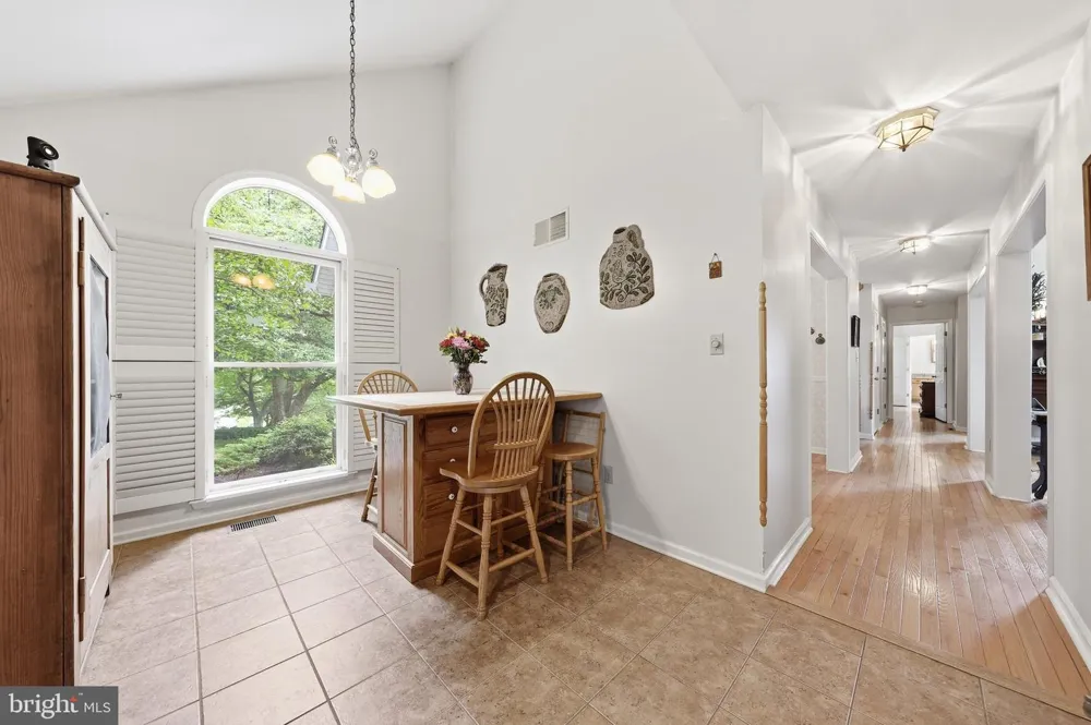 47 CAMBRIDGE COURT Martinsburg, WV 25403