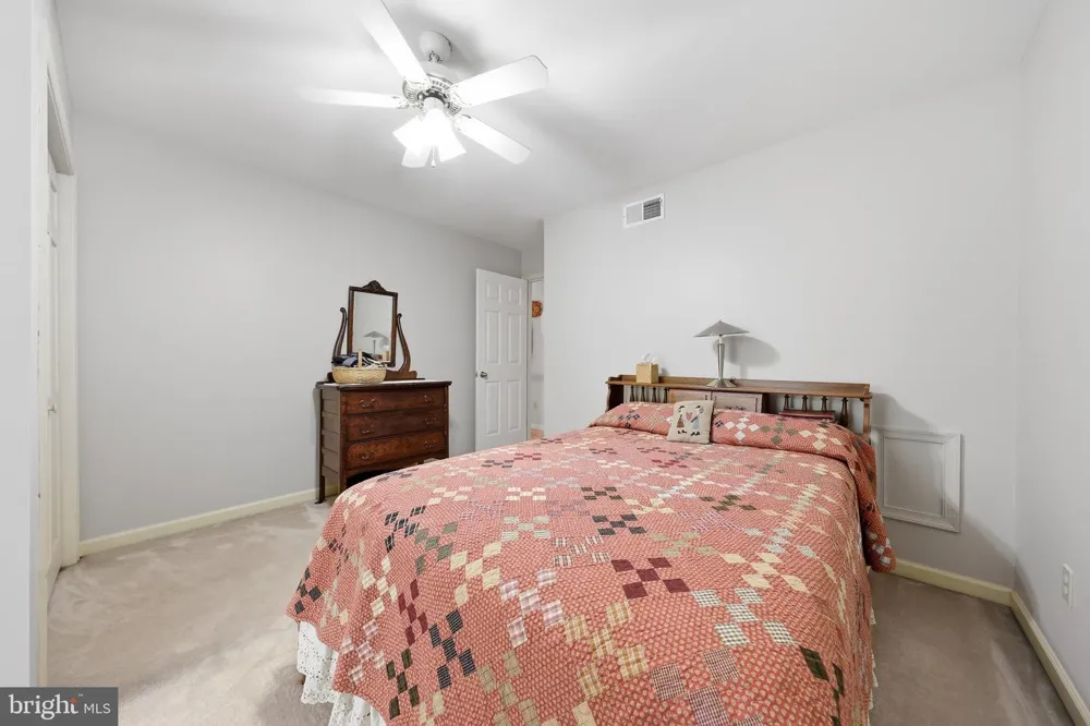 47 CAMBRIDGE COURT Martinsburg, WV 25403