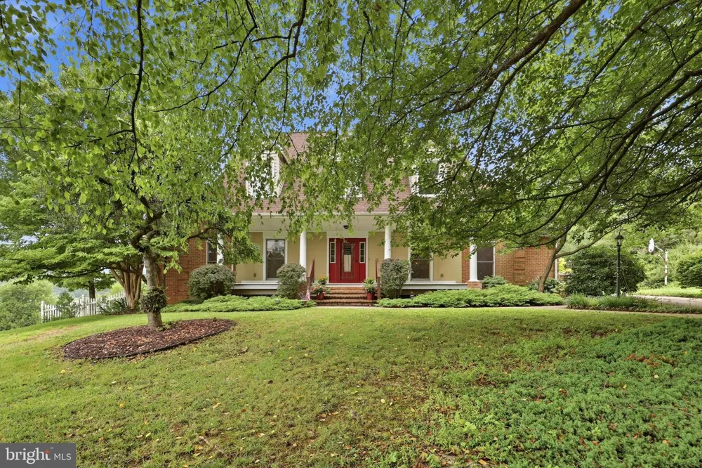 47 CAMBRIDGE COURT Martinsburg, WV 25403