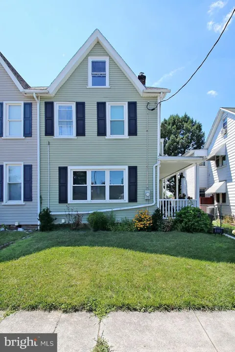 619 NOBLE STREET