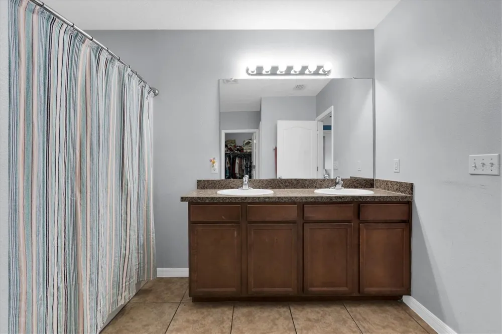 3839 CRYSTAL DEW STREET Plant City, FL 33567