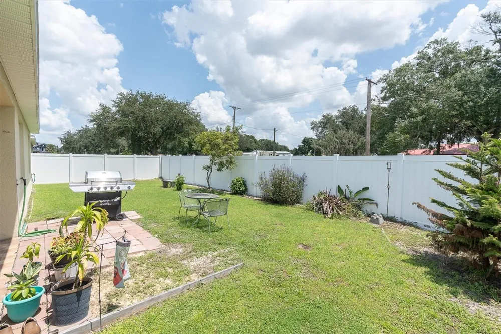 3839 CRYSTAL DEW STREET Plant City, FL 33567