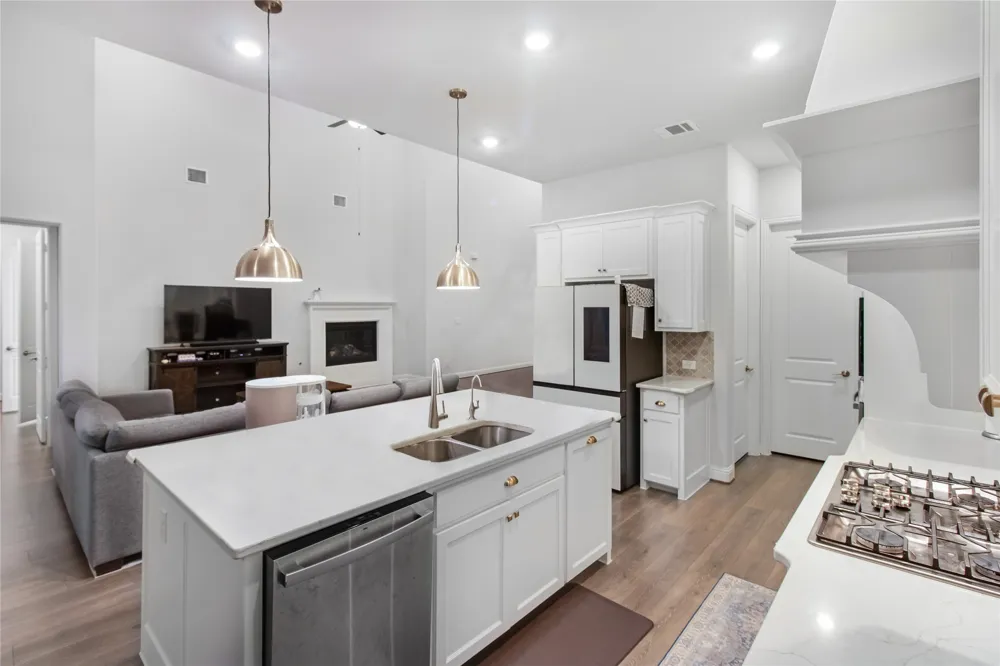 1531 20th street Argyle, TX 76226