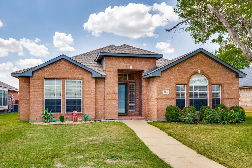 205 Arborview Drive Wylie, TX 75098