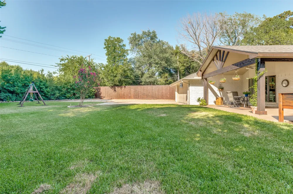 3959 Goodfellow Drive Dallas, TX 75229