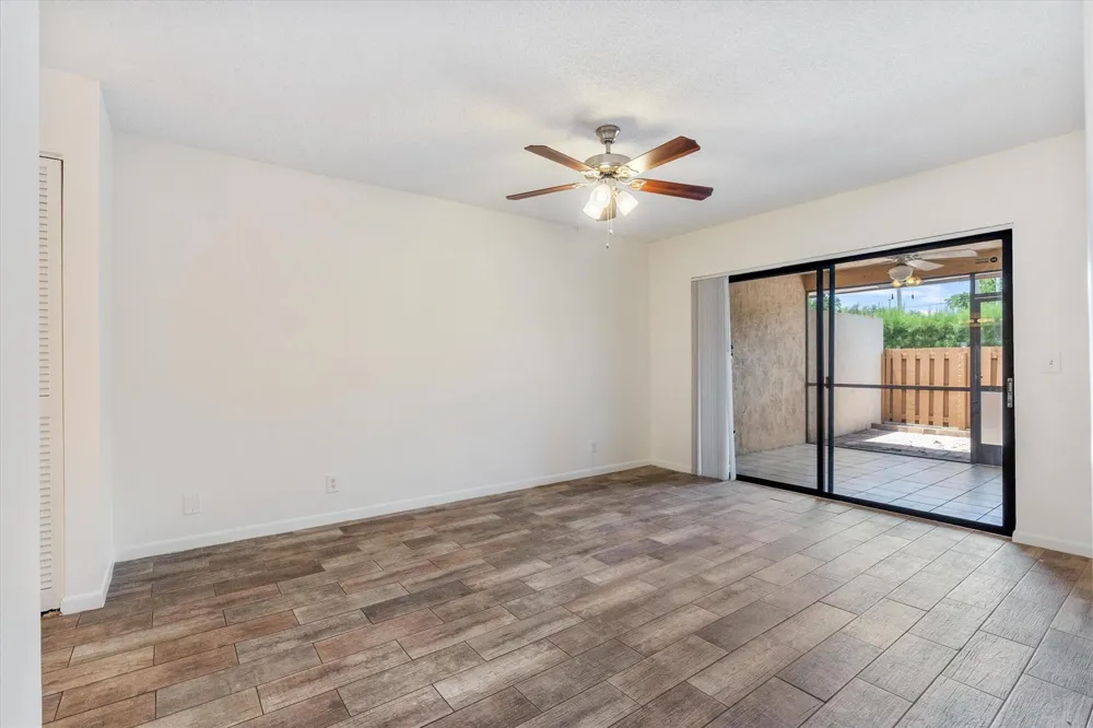 2035 SW 24TH CIRCLE Boynton Beach, FL 33426