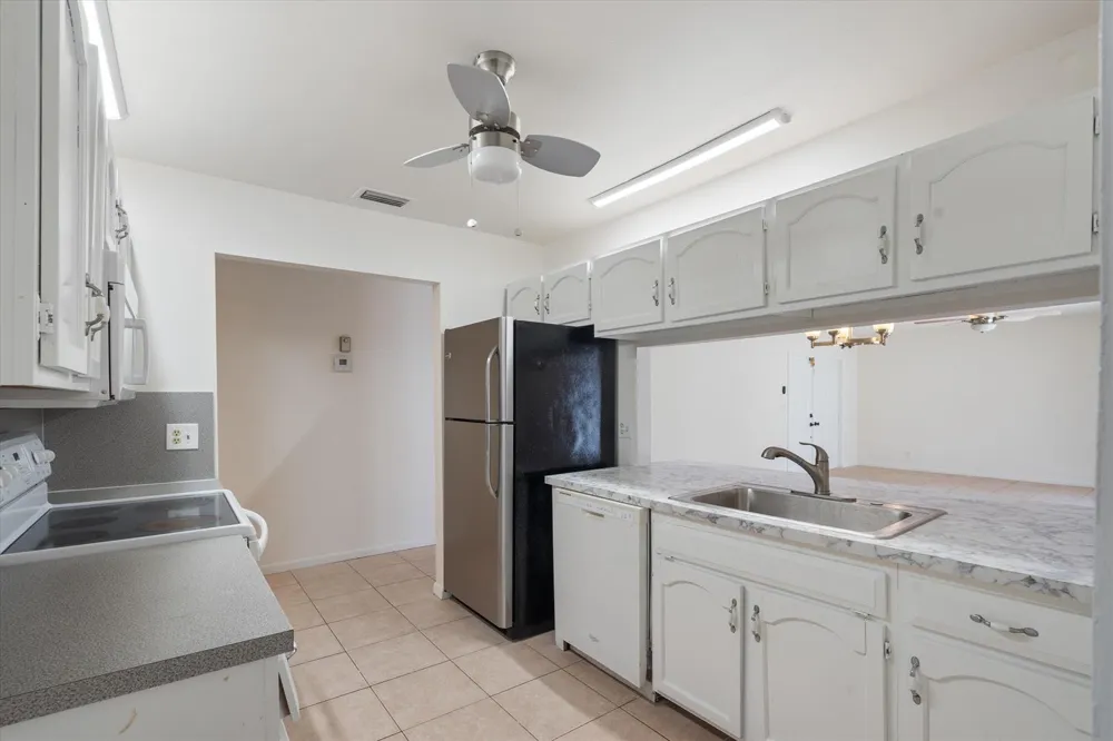 2035 SW 24TH CIRCLE Boynton Beach, FL 33426