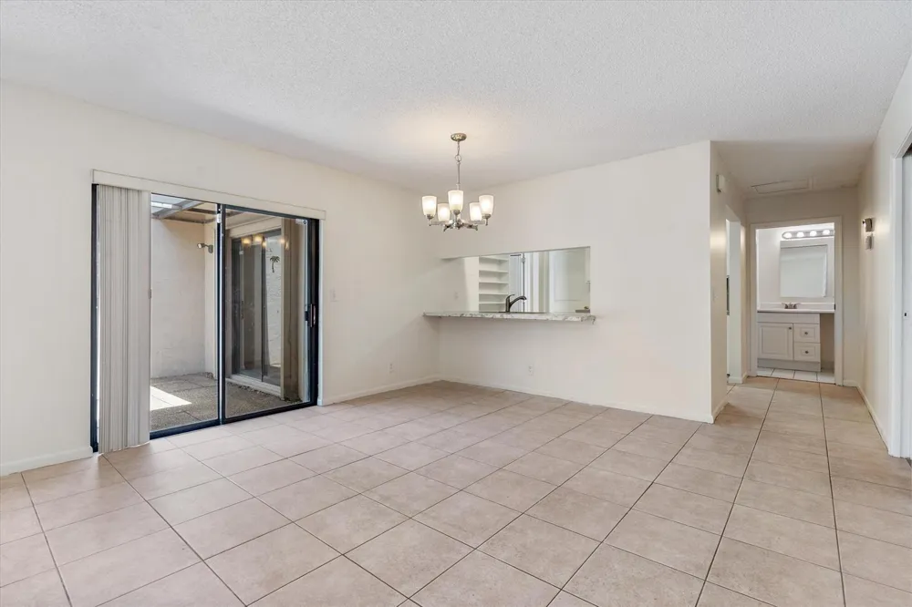 2035 SW 24TH CIRCLE Boynton Beach, FL 33426