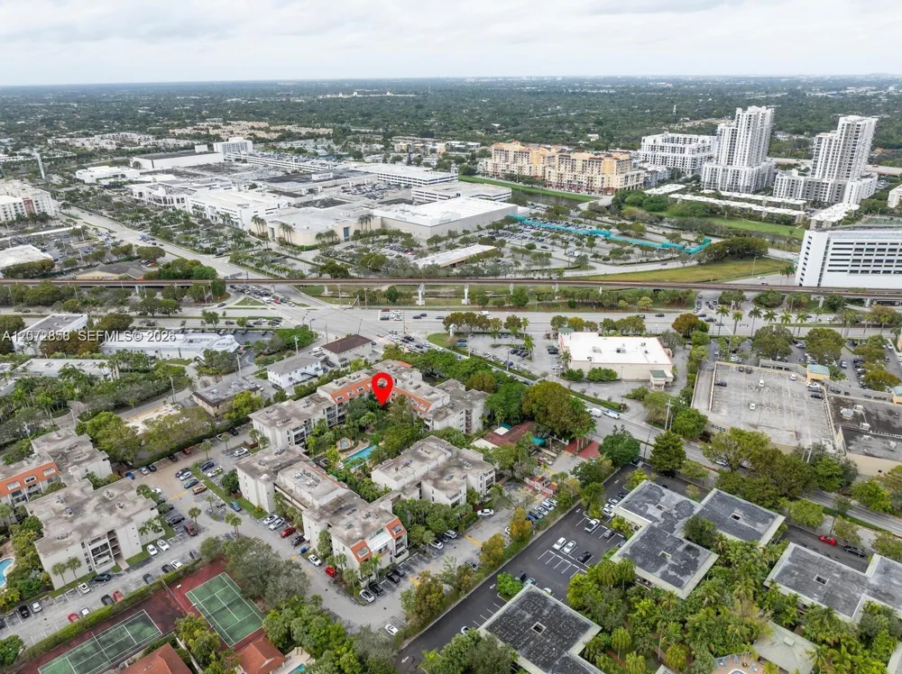 6900 Kendall Dr #A409 Pinecrest, FL 33156