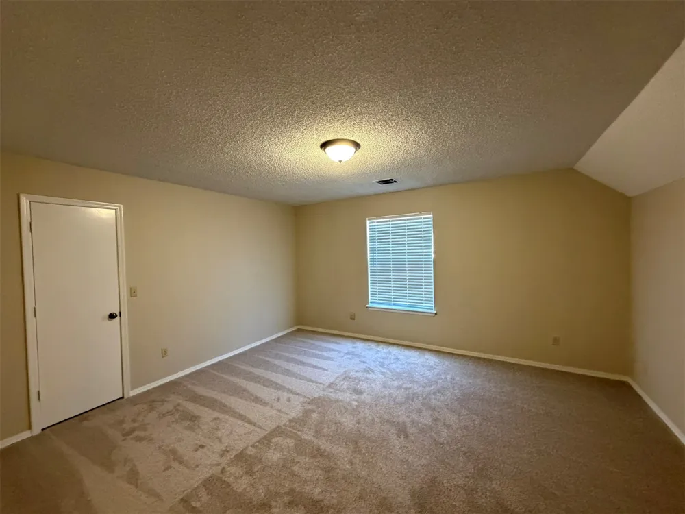 8813 S 71st East Avenue E Tulsa, OK 74133