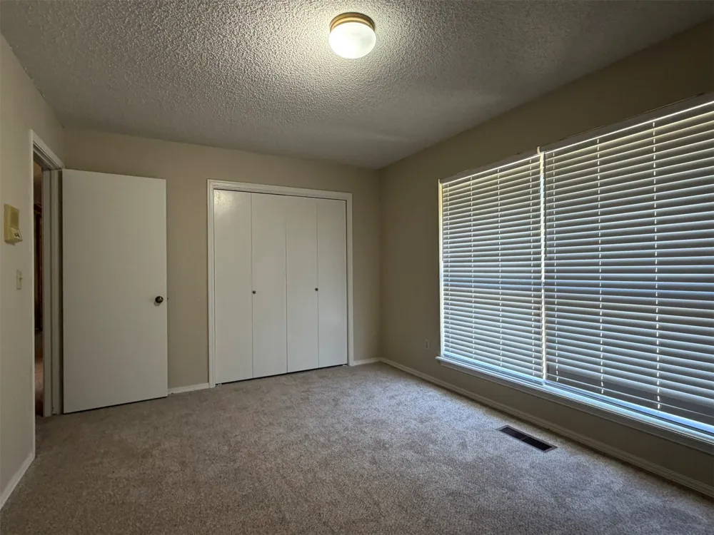8813 S 71st East Avenue E Tulsa, OK 74133