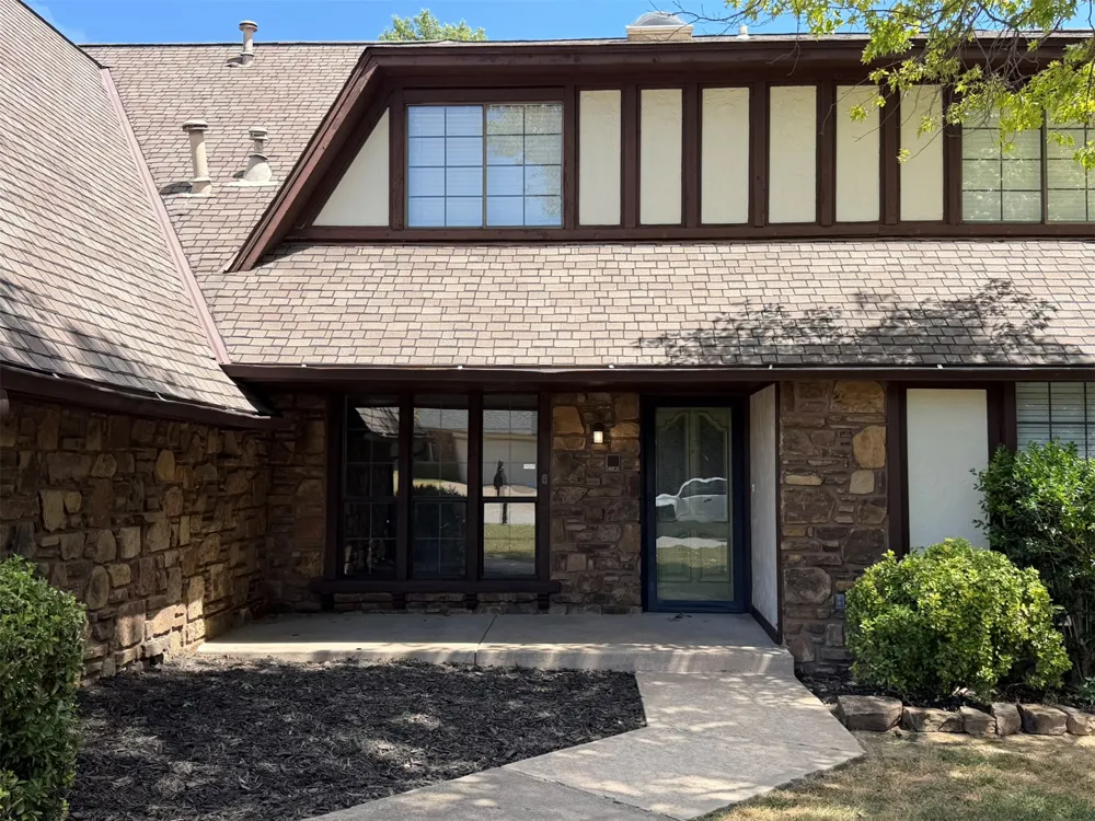 8813 S 71st East Avenue E Tulsa, OK 74133