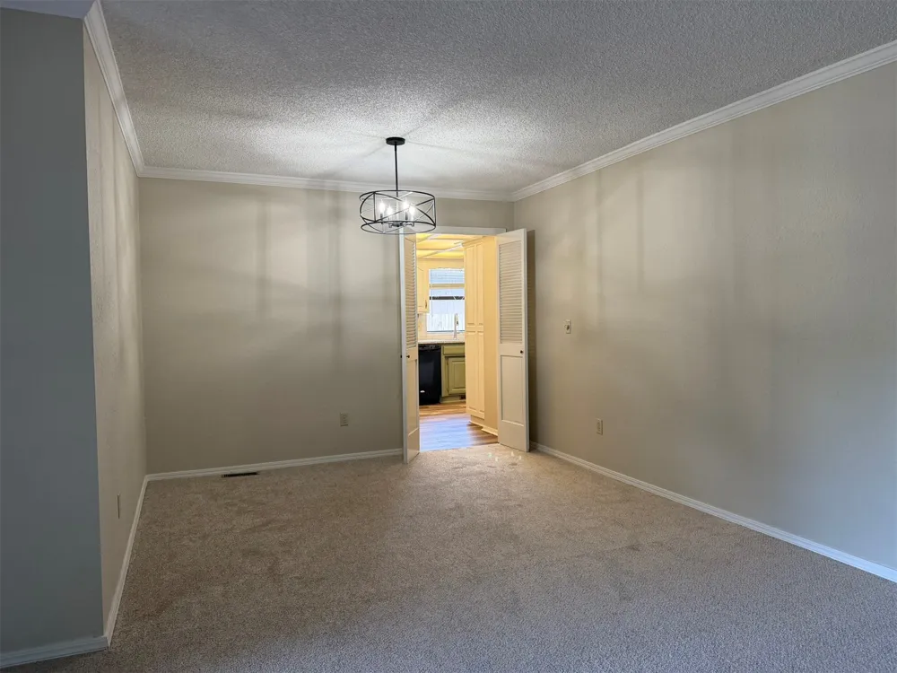 8813 S 71st East Avenue E Tulsa, OK 74133