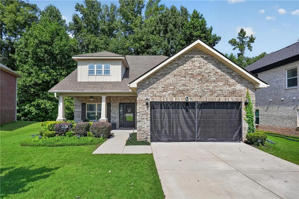 8664 Spivey Village Trail Jonesboro, GA 30236