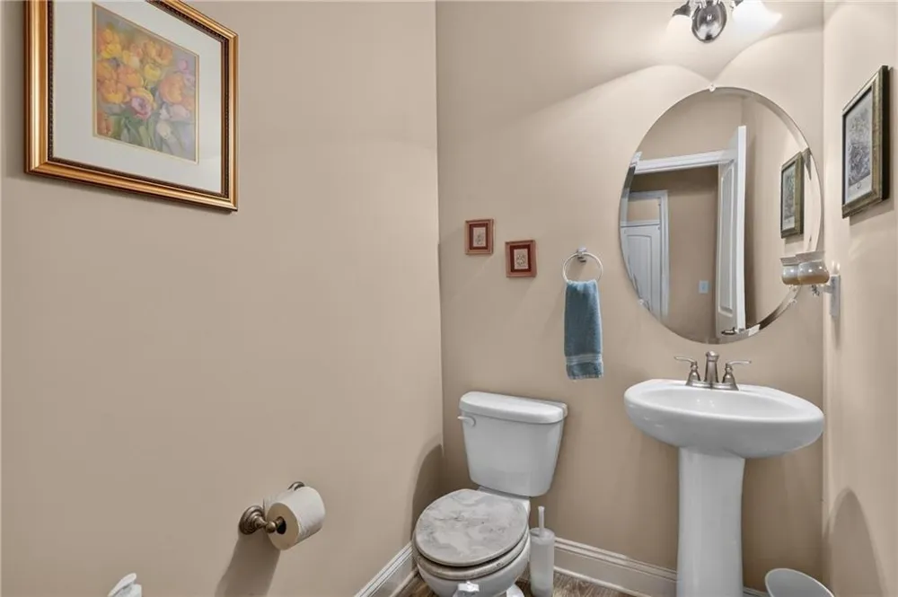 8664 Spivey Village Trail Jonesboro, GA 30236