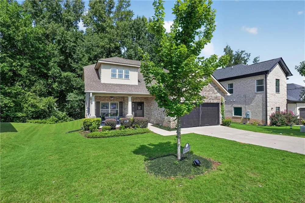8664 Spivey Village Trail Jonesboro, GA 30236