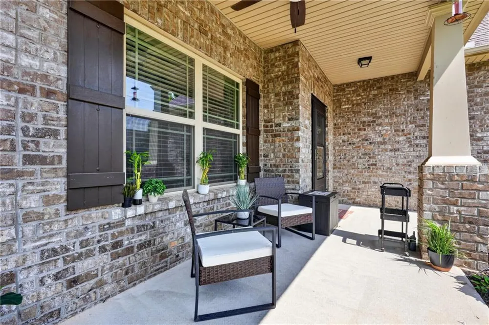 8664 Spivey Village Trail Jonesboro, GA 30236