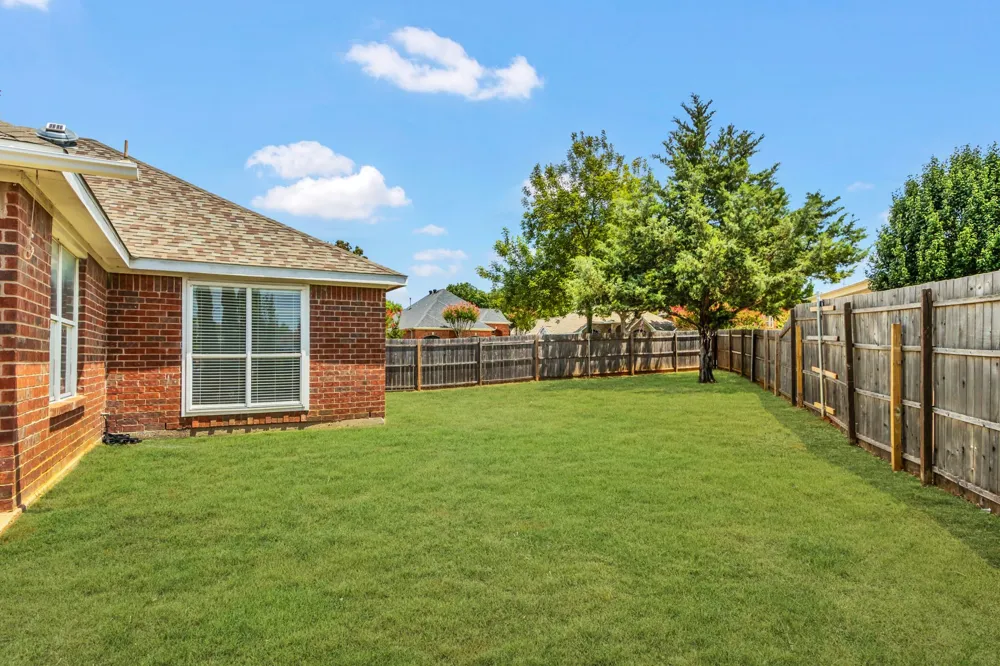 2140 Teal Court Lewisville, TX 75077