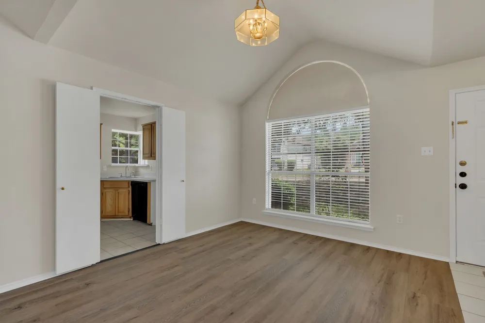 2140 Teal Court Lewisville, TX 75077