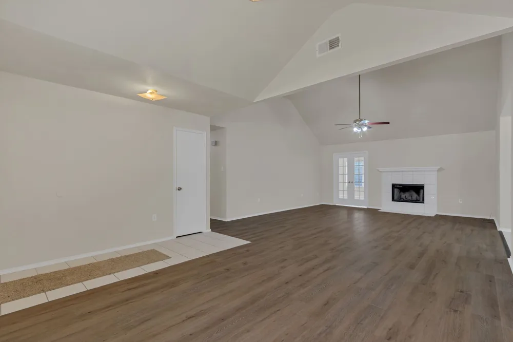 2140 Teal Court Lewisville, TX 75077