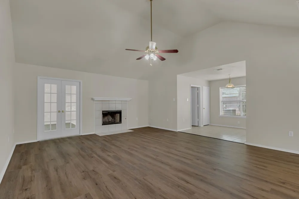 2140 Teal Court Lewisville, TX 75077