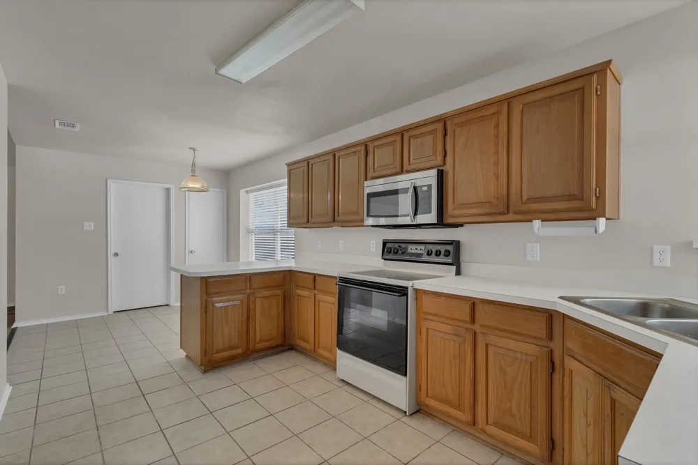 2140 Teal Court Lewisville, TX 75077