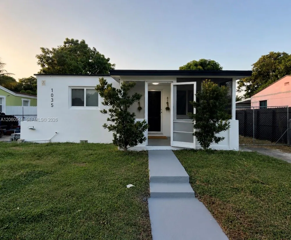 1035 Atlantic Ave Opa-Locka, FL 33054