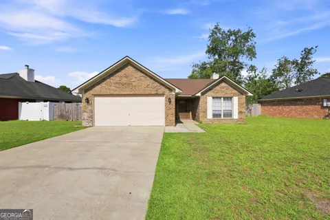 176 Wayfair LN