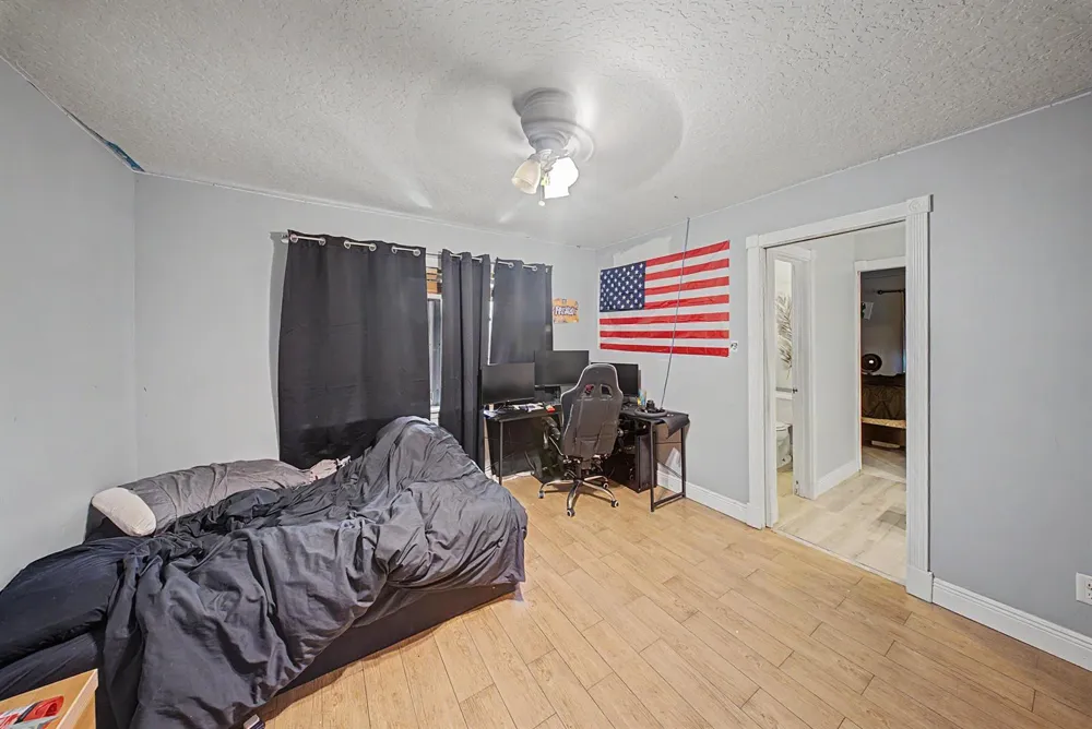 2185 NE Ocapi Court Jensen Beach, FL 34957